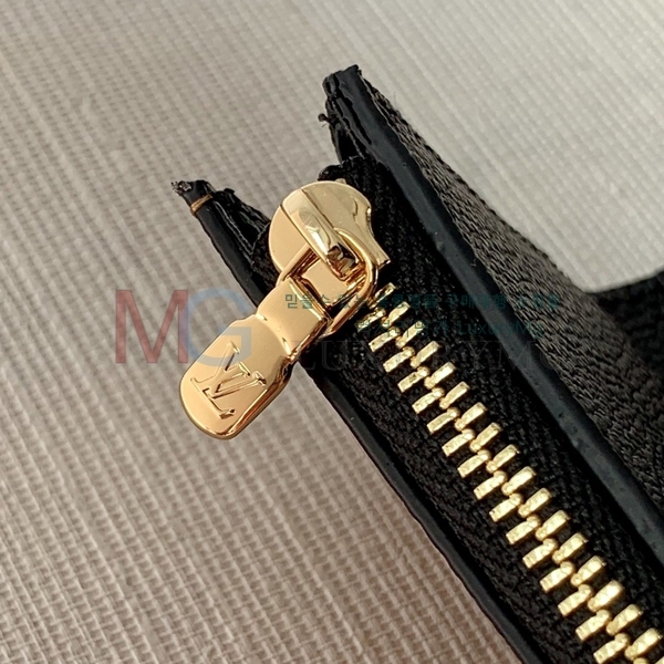̺   ۽  M69518-A-1