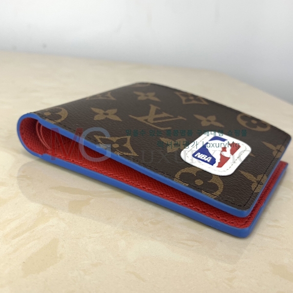Ż ̺ NBA Ƽ  M80105-A-2