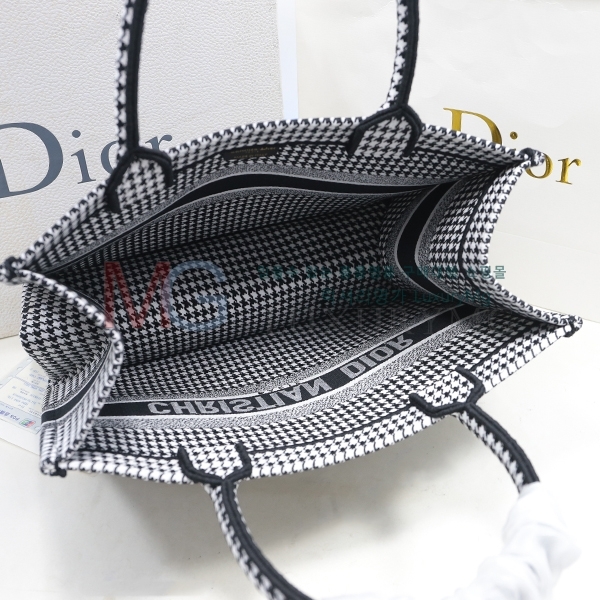  Ʈ  Ʈ D45615-A-2