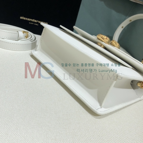 Ұ Ƽ  288739-A-1