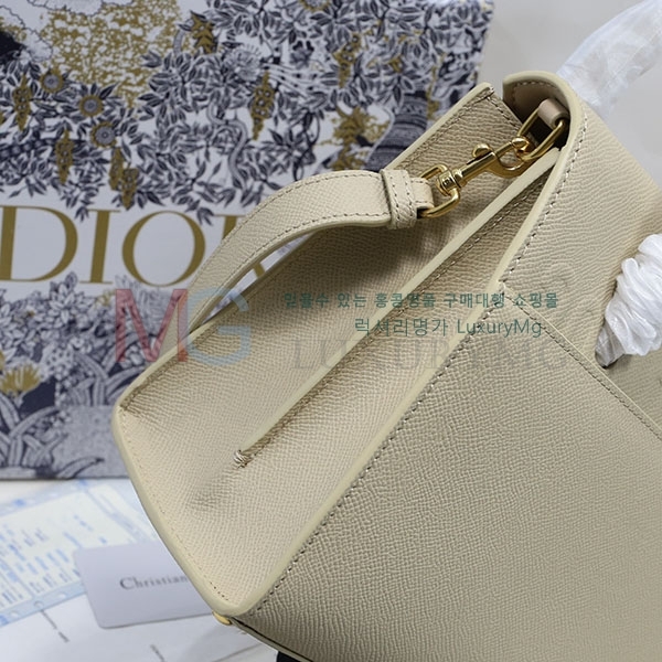  Ʈ D6718-A-3