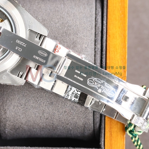 η Ż ð RM3255-6