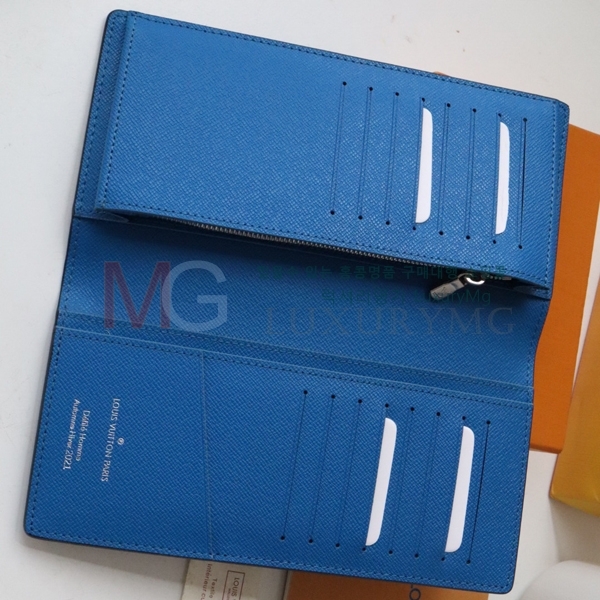 ̺ ¥   M80801-A-2