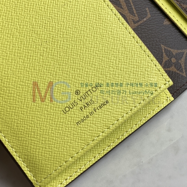 ̺ ¥   M80790-A-2