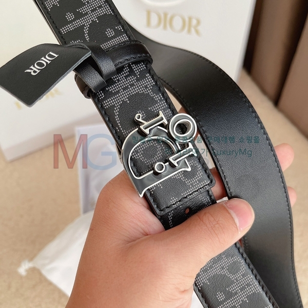   Ʈ DR663332-1 (3.5cm)