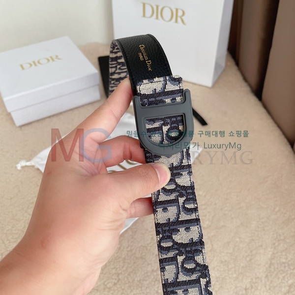   Ʈ DR663331-3 (3.5cm)