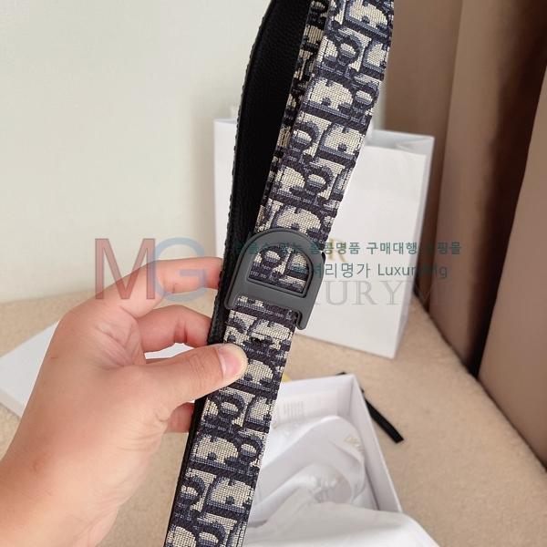  Ʈ DR663331-3 (3.5cm)