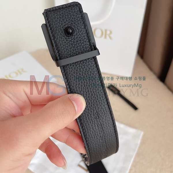   Ʈ DR663331-3 (3.5cm)
