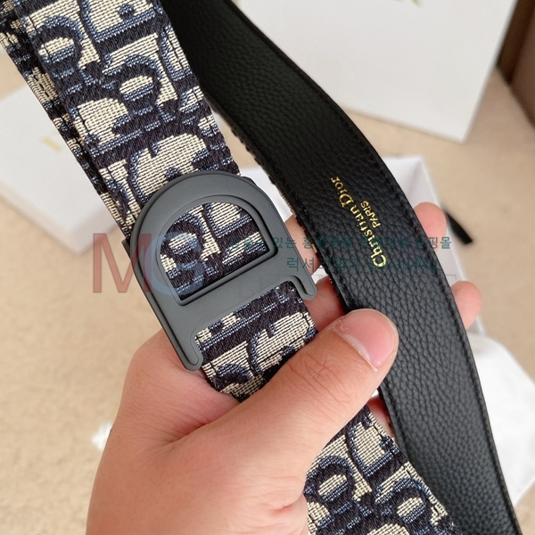   Ʈ DR663331-3 (3.5cm)