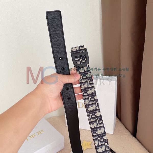   Ʈ DR663331-3 (3.5cm)