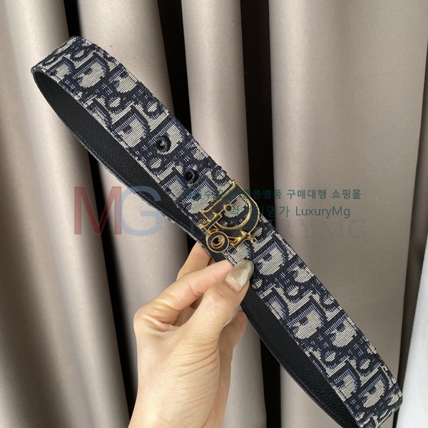   Ʈ DR688216-2 (3.5cm)