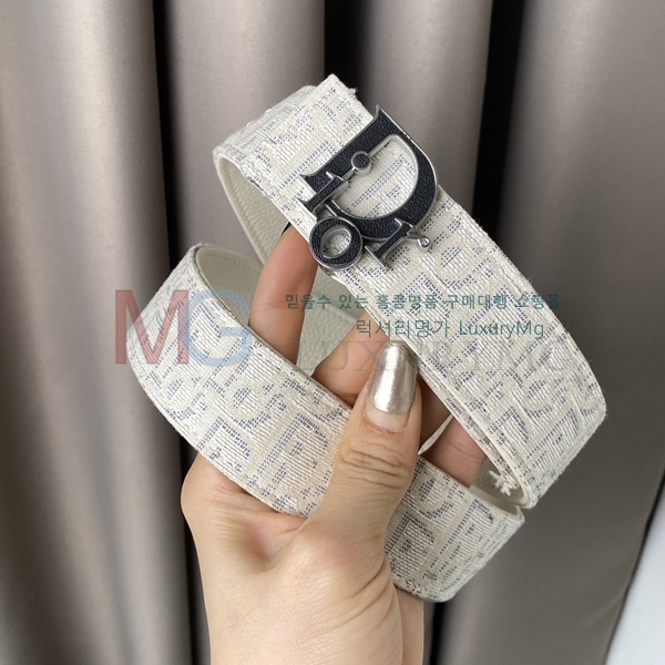   Ʈ DR688216-8 (3.5cm)