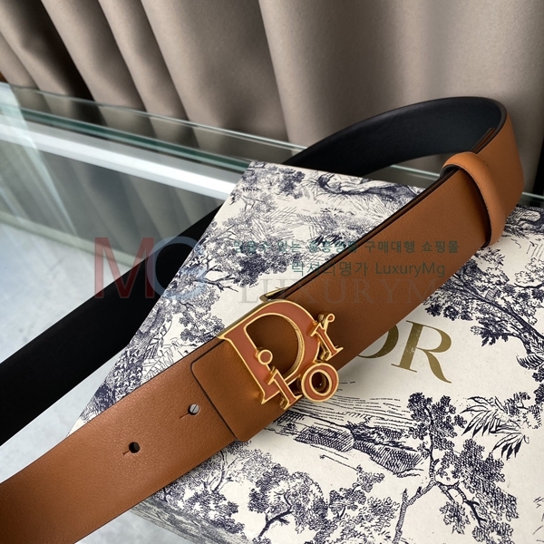  Ʈ DR688215-2 (3.5cm)