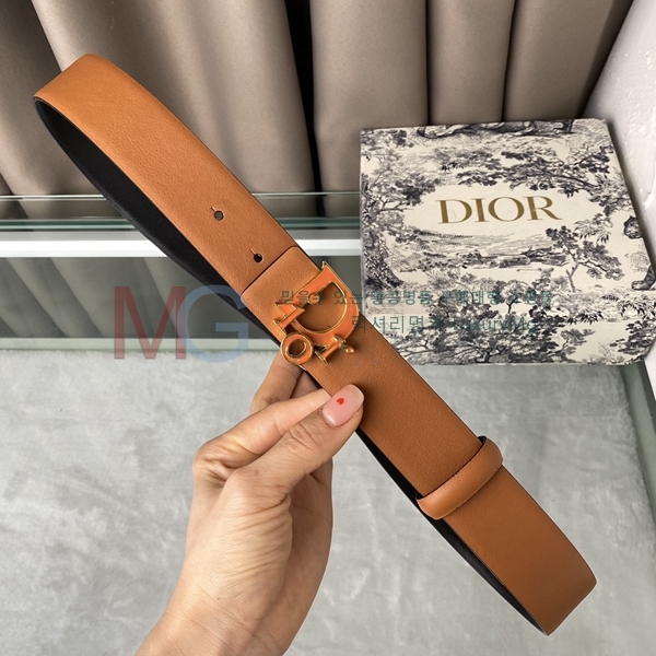   Ʈ DR688215-2 (3.5cm)