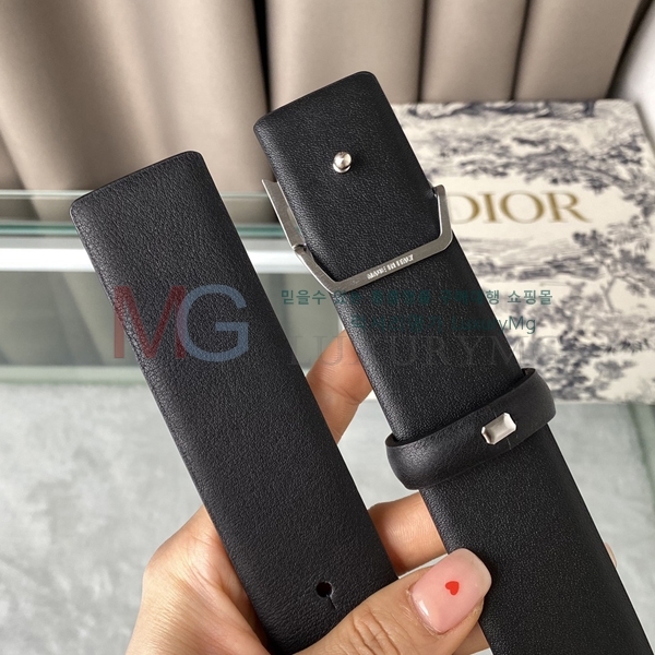   Ʈ DR688215-1 (3.5cm)