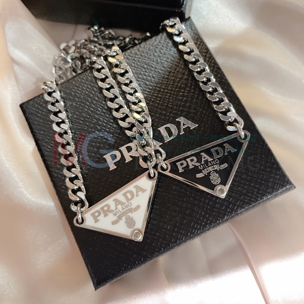   PA666695