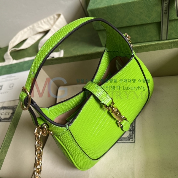    ̴ JACKIE1961  675799-A-2