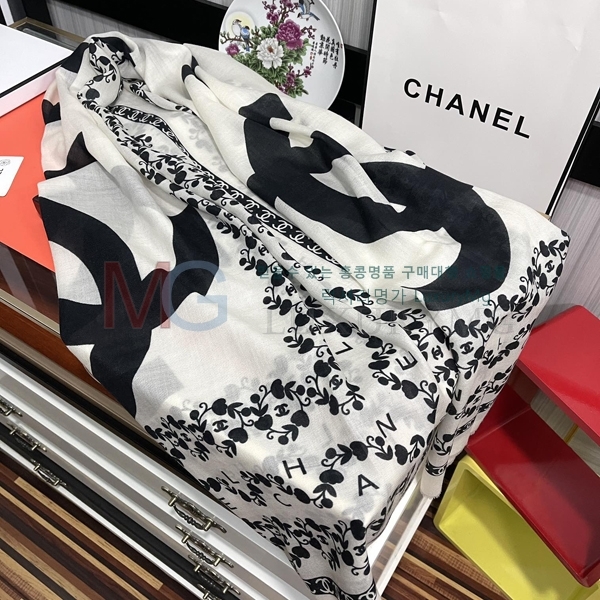 * ÷ CH687415-3