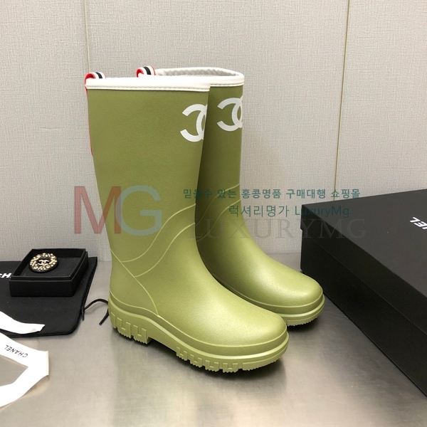 *   CH635173-2