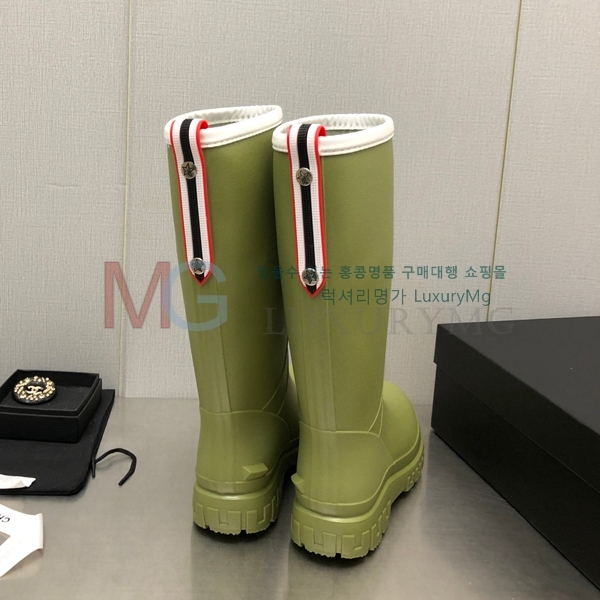 *   CH635173-2