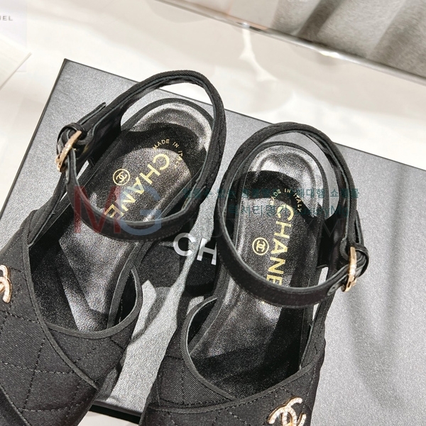 *   CH692719-1