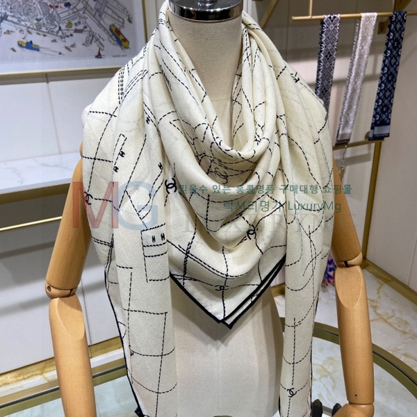* ÷ CHA550678-1