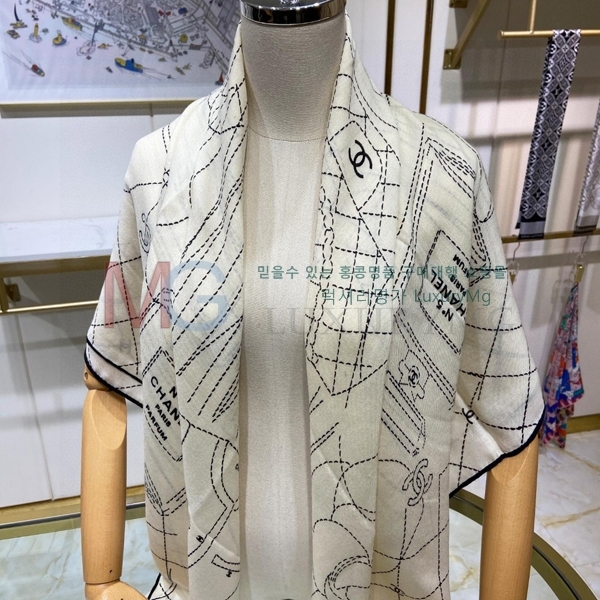 * ÷ CHA550678-1