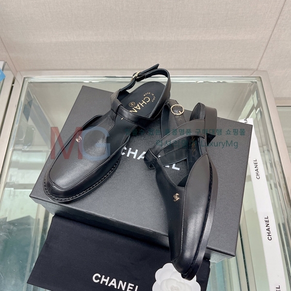 ��* ���� �÷����� K806652-2