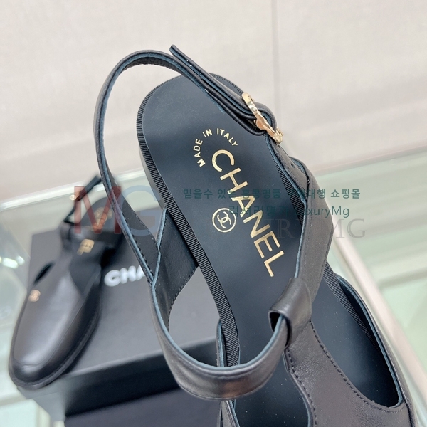 ��* ���� �÷����� K806652-2