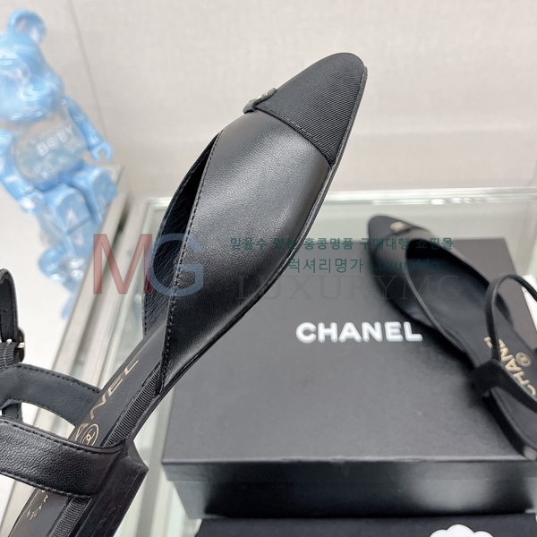 ��* ���� �÷����� K806650-1