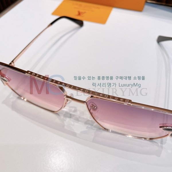 ̺ ۶ 90LE0339-3