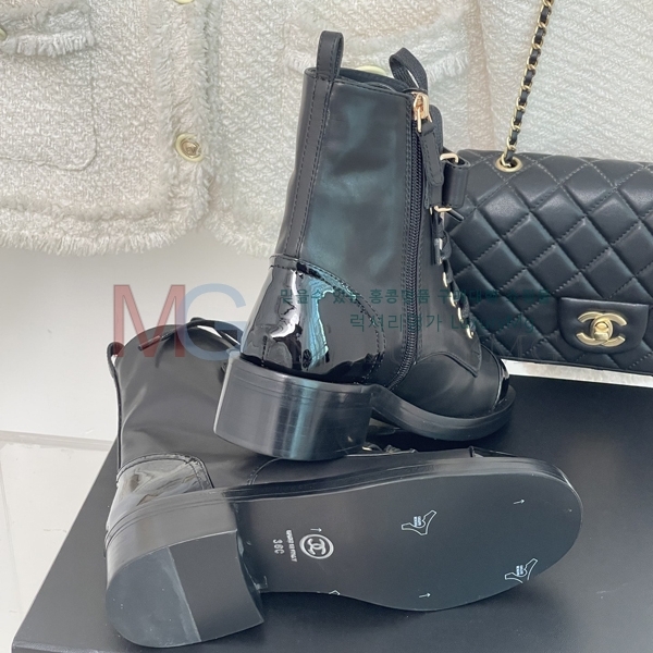 ��* ���� ���� C05H5889-1