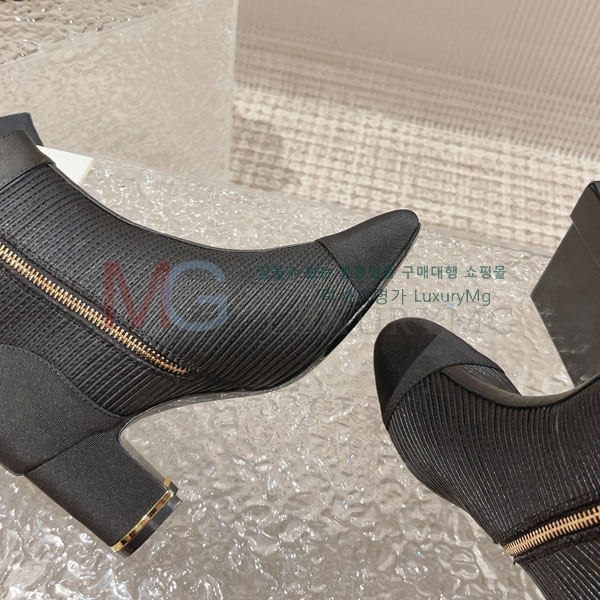 ��* ���� ���� CC550352-1