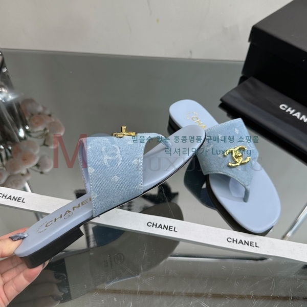 ��* ���� �ɸ� CC60121