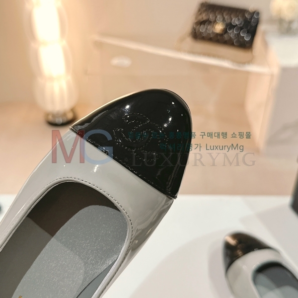 ��* ���� �÷����� K888671-3