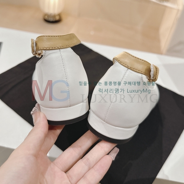 ��* ���� �÷����� K888671