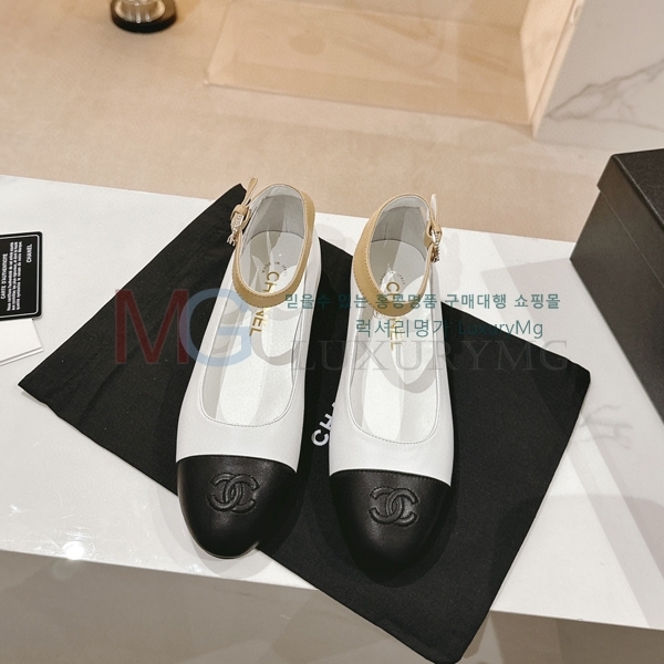 ��* ���� �÷����� K888671