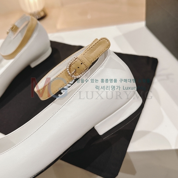 ��* ���� �÷����� K888671