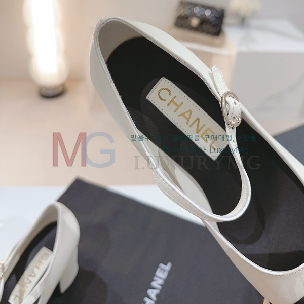 ��* ������ CH06654