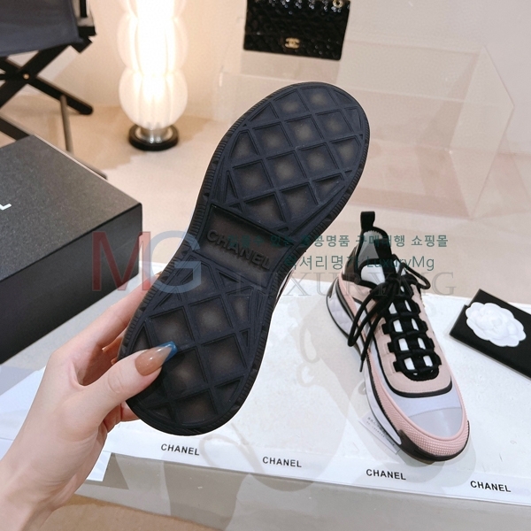 ��* ����Ŀ�� 1FA60553-2