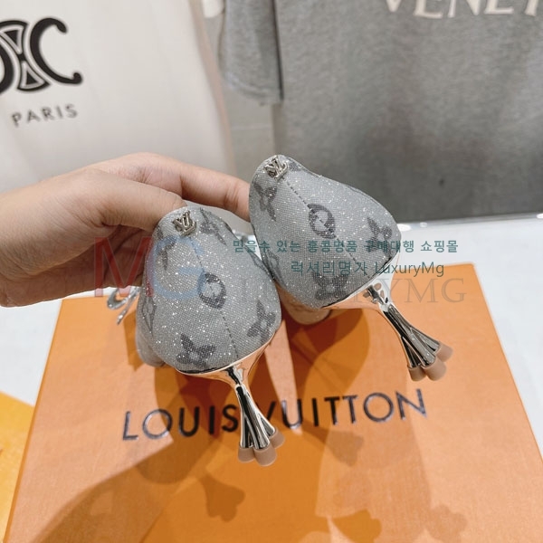 ̺ ̵ LV582146-1(6CM