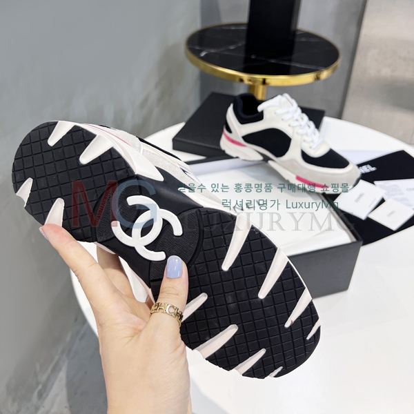 ��* ����Ŀ�� CC608815-4