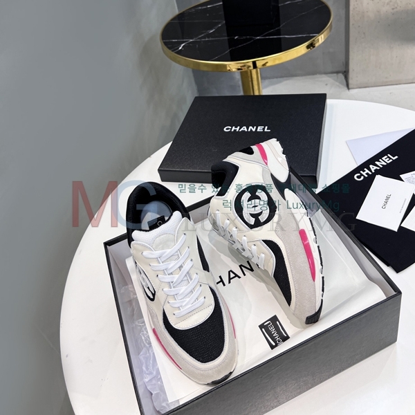 ��* ����Ŀ�� CC608815-4