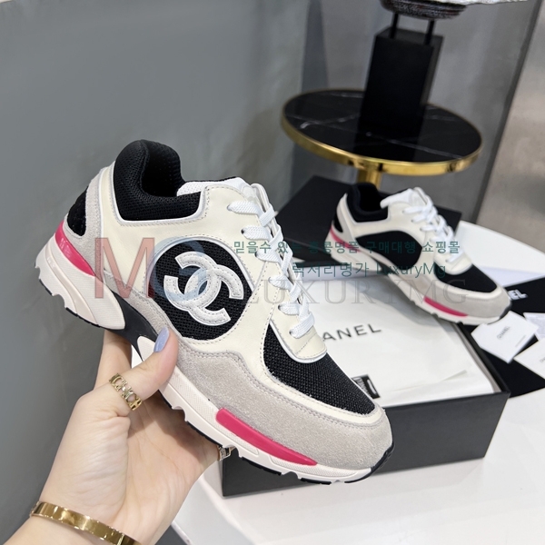 ��* ����Ŀ�� CC608815-4