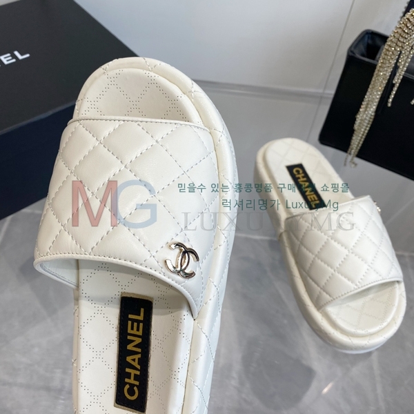 ��* ���� ������ CH389952-1