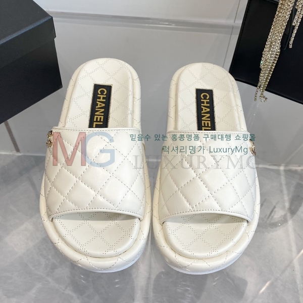 ��* ���� ������ CH389952-1