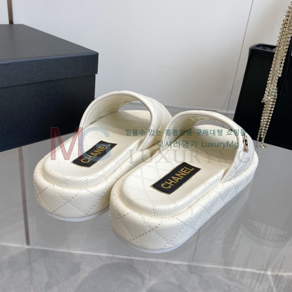 ��* ���� ������ CH389952-1