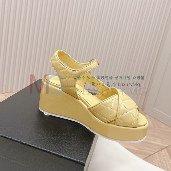 ��* ���� ���� CC608111-5