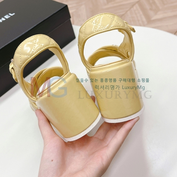 ��* ���� ���� CC608111-5