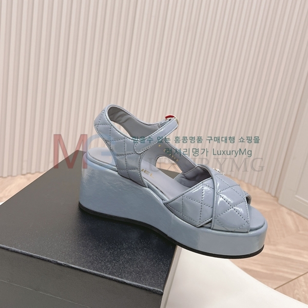 *   CC608111-3